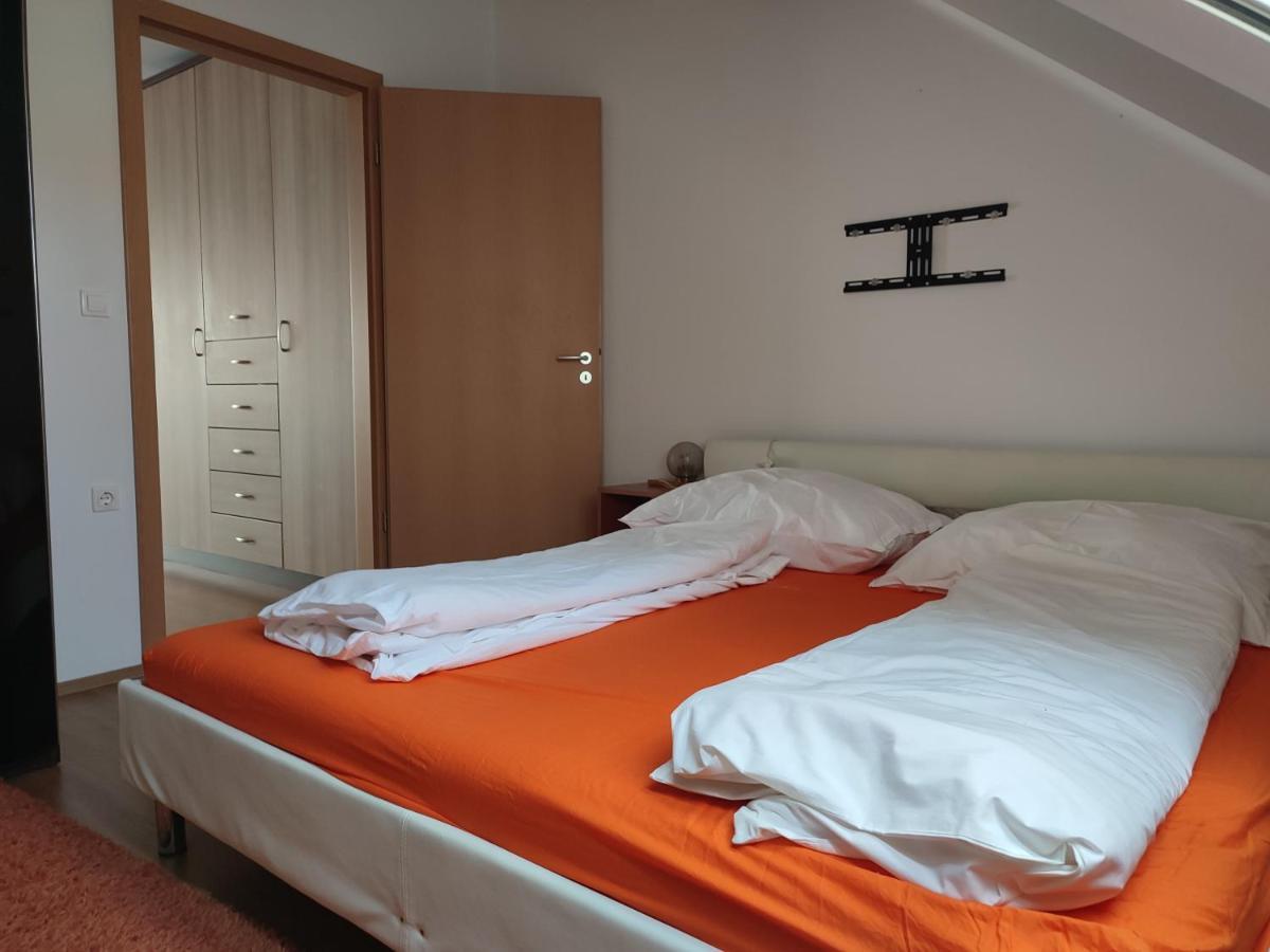 Larix Apartman Sárvár Exterior foto